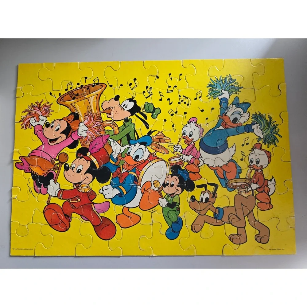 Vintage 70s Springbok Disney Parade 48 Piece Jigsaw Puzzle Mickey Donald PZL1160